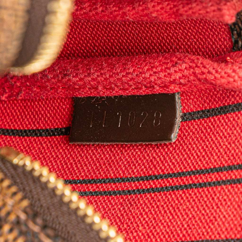 Louis Vuitton Damier Ebene Trunks and Bags Mini Pochette Accessoires - Detail 1