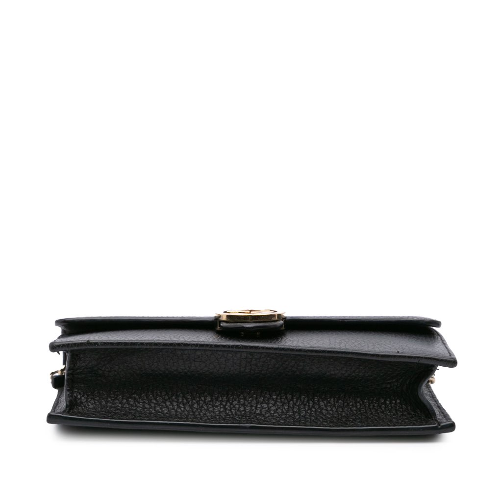 Gucci Leather Interlocking G Dollar Wallet on Chain - Image 6