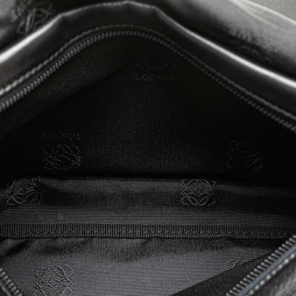 Loewe Anagram Leather Clutch - 4