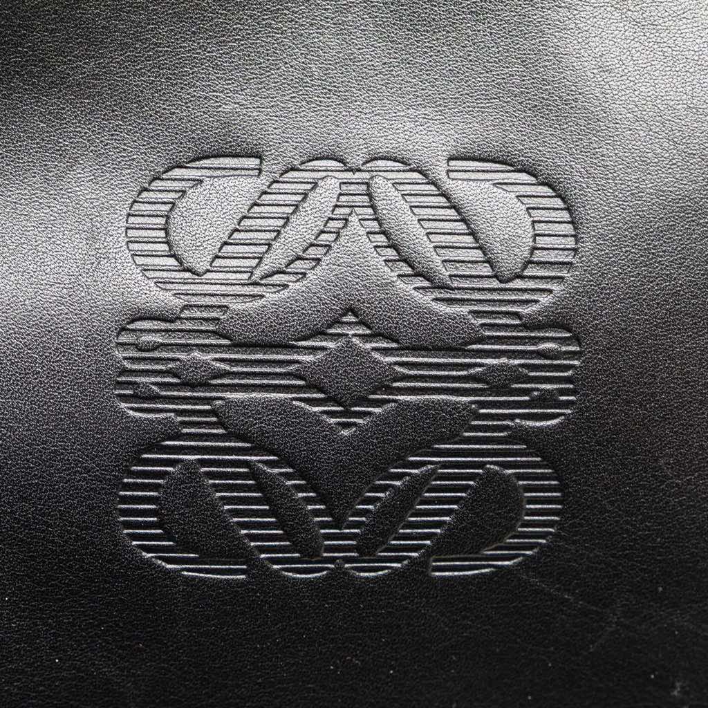 Loewe Anagram Leather Clutch - Side view