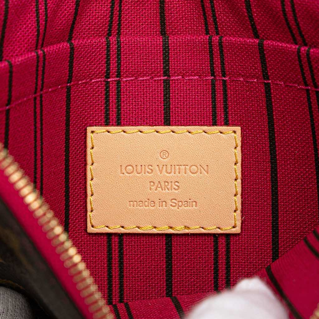 Louis Vuitton Monogram Neverfull Pouch - 5