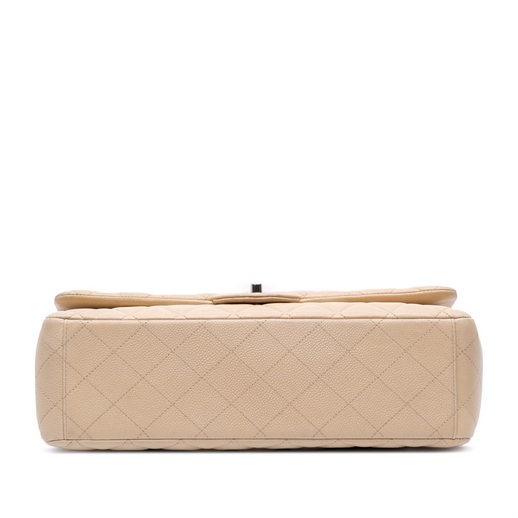 Chanel Maxi Classic Caviar Double Flap - Image 6
