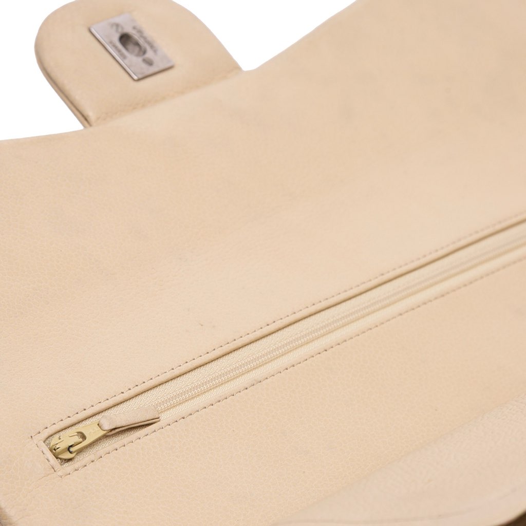 Chanel Maxi Classic Caviar Double Flap - Image 12