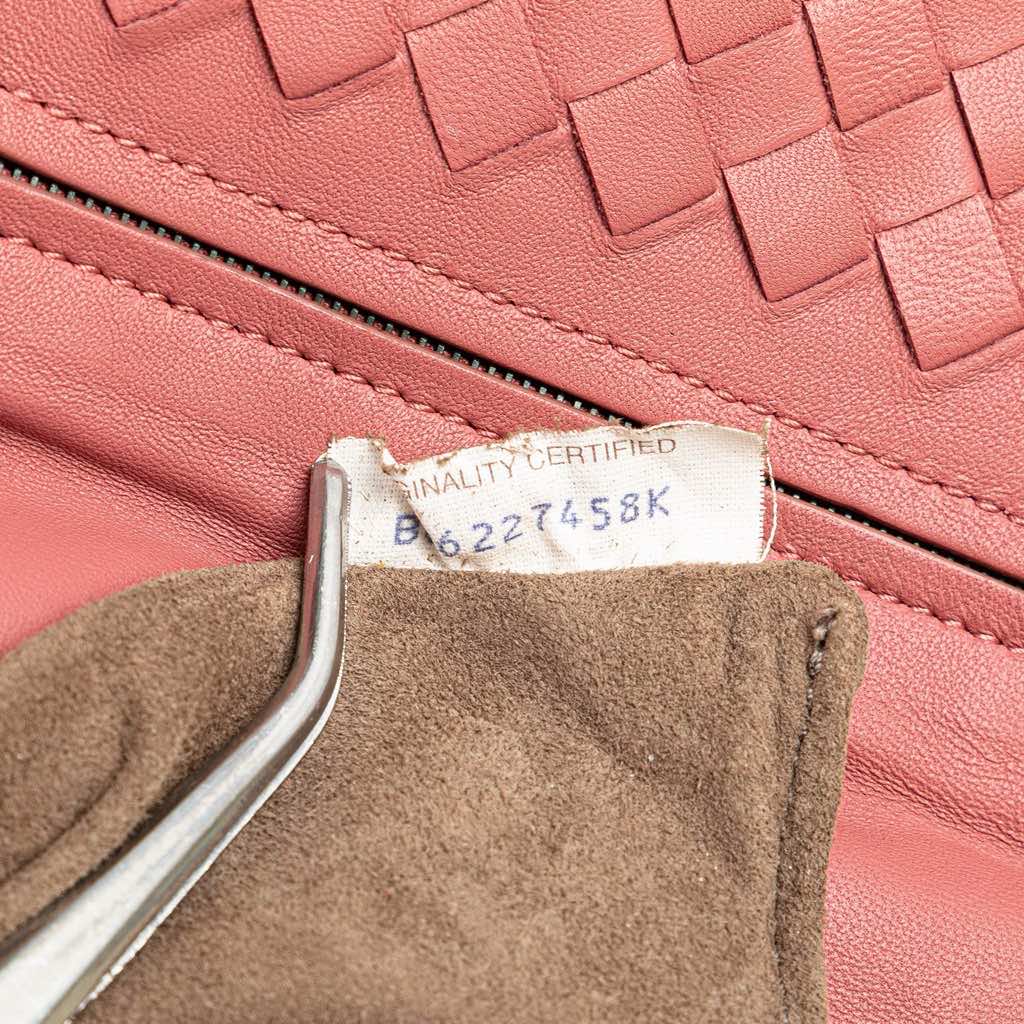 Bottega Veneta Mini Nappa Intrecciato Expandable Chain Crossbody - Detail 1