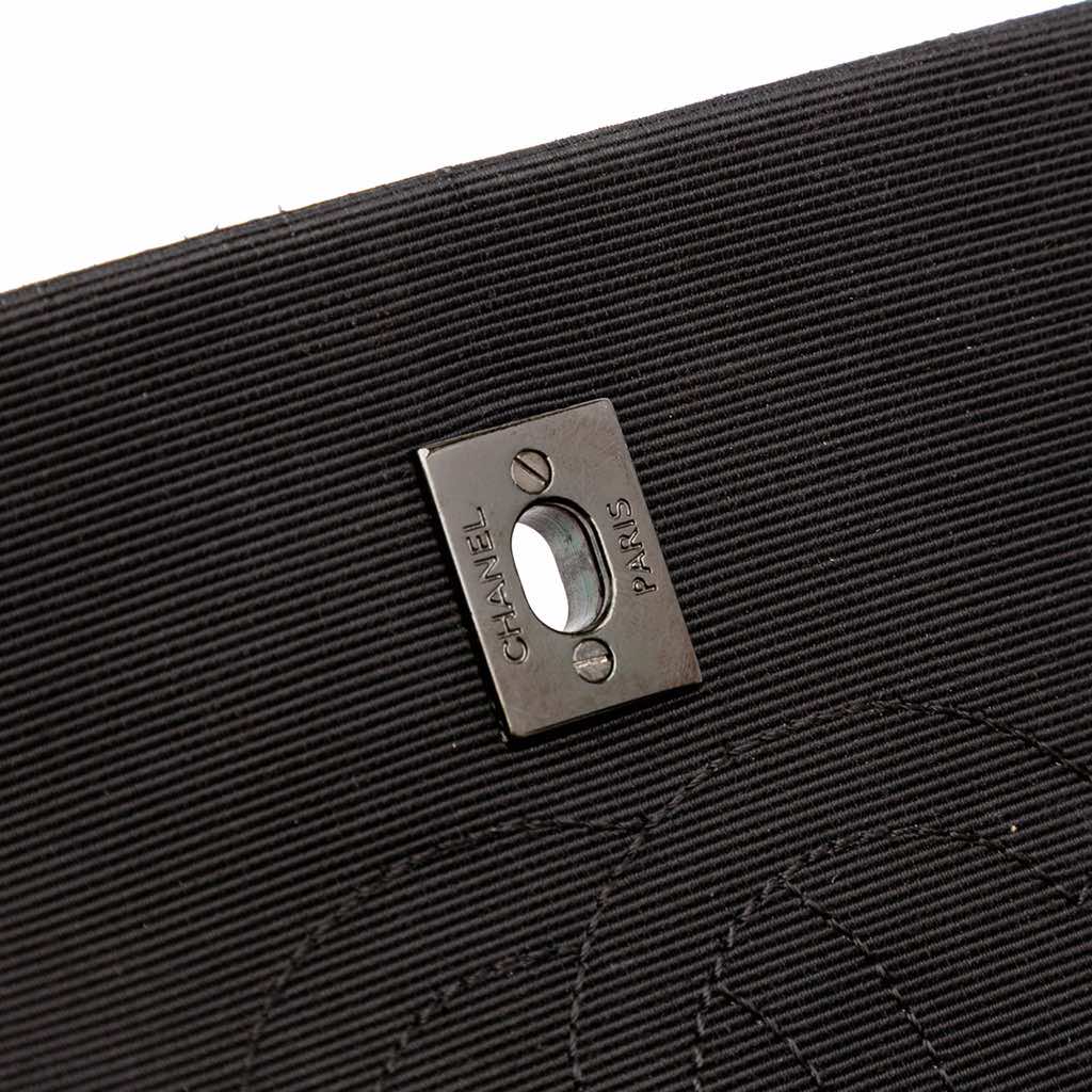 Chanel Medium Quilted Lambskin Grosgrain Two Tone Flap - Detail 2