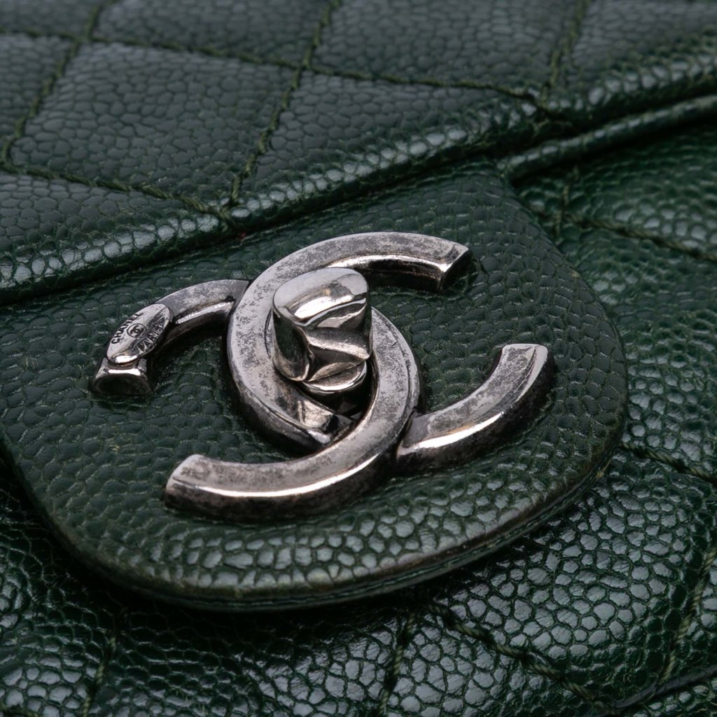 Chanel Medium Quilted Iridescent Caviar Easy Flap - Detail 1