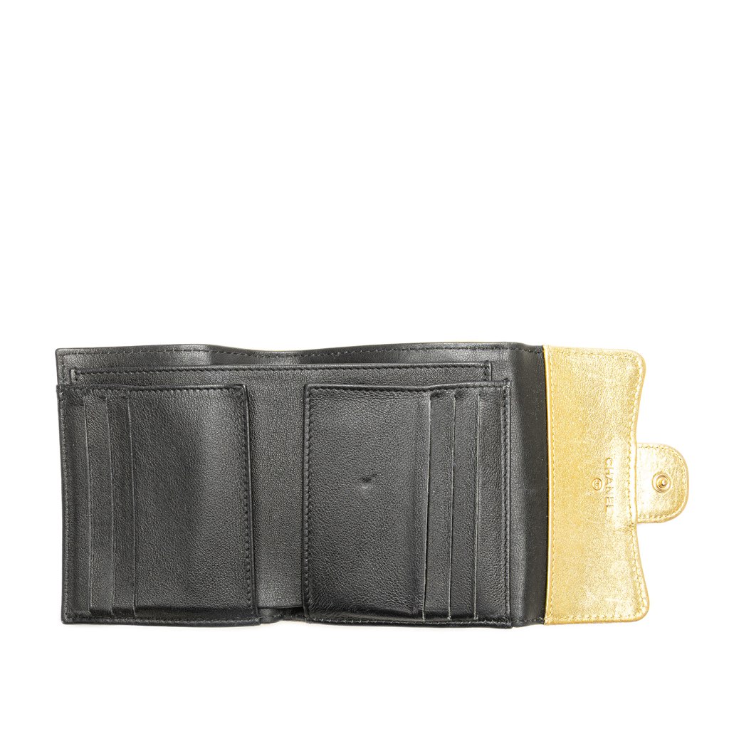 Chanel CC Metallic Calfskin Crocodile Embossed Compact Flap Wallet - 4