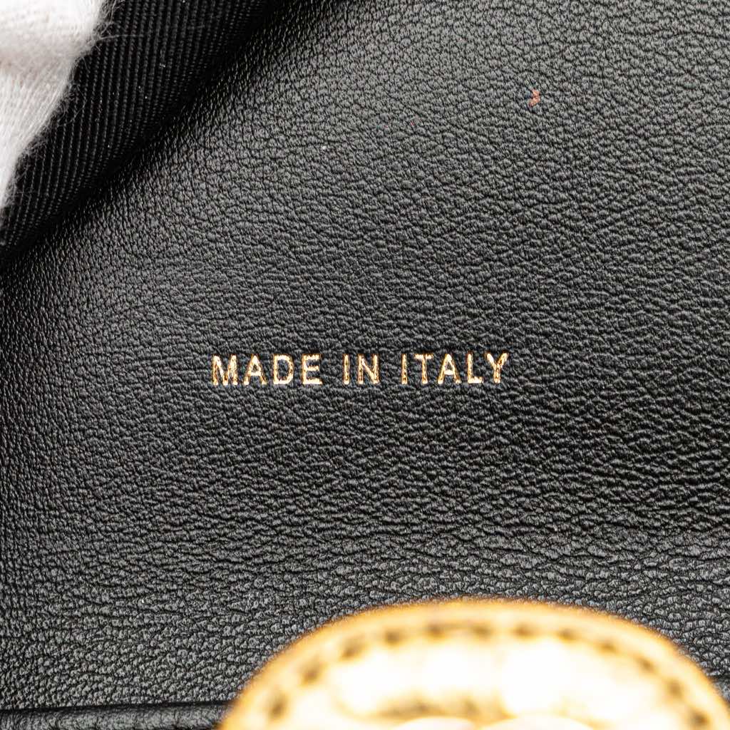 Chanel CC Metallic Calfskin Crocodile Embossed Compact Flap Wallet - Detail 1