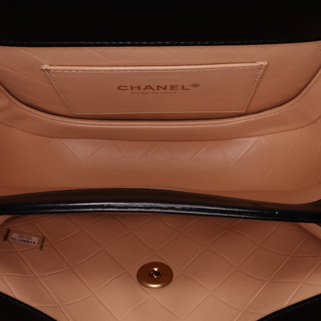 Chanel CC Quilted Calfskin Round Moon Messenger Flap - 4