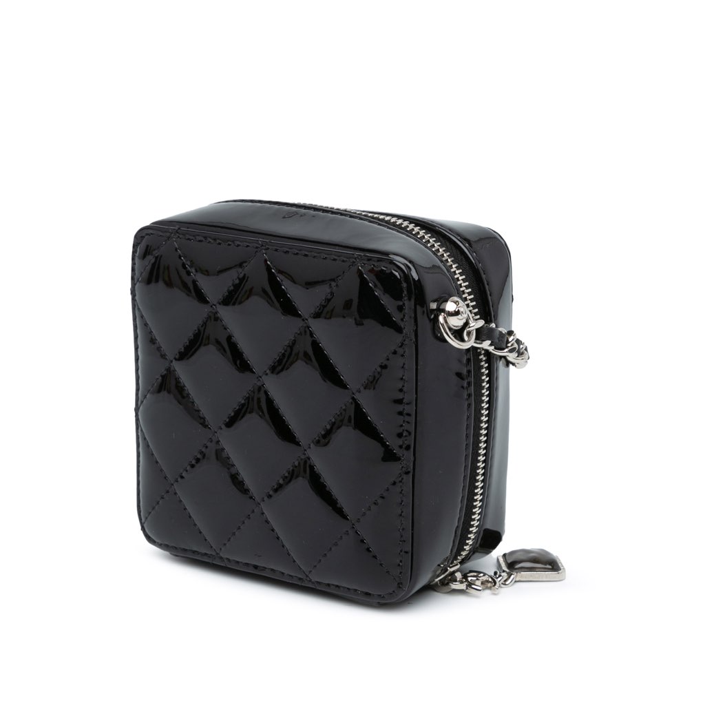 Chanel CC Quilted Patent Diamond Resin Clutch With Chain - 2