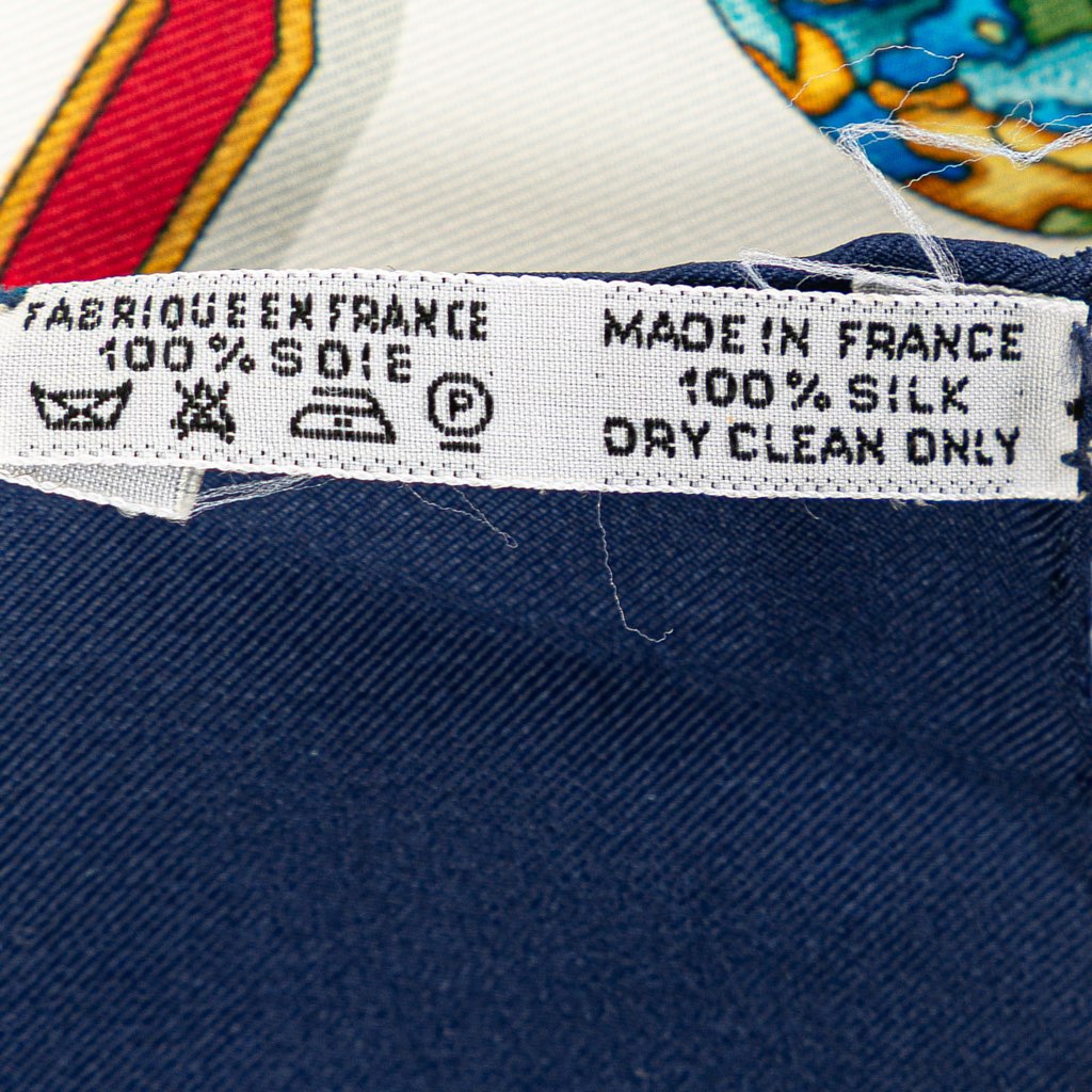 Hermès Qu Importe Le Flacon Silk Scarf - Image 6