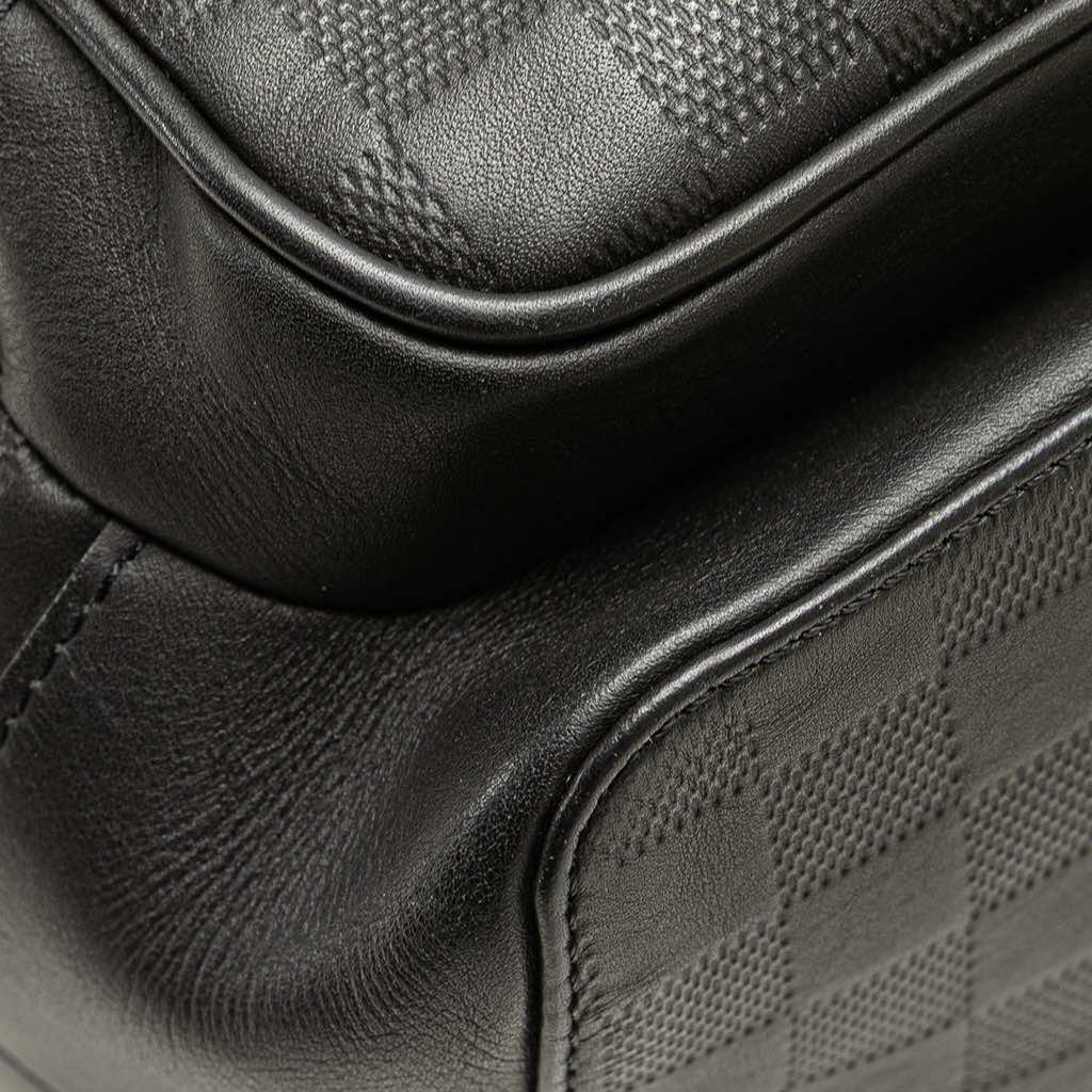 Louis Vuitton Damier Infini Campus - Detail 2