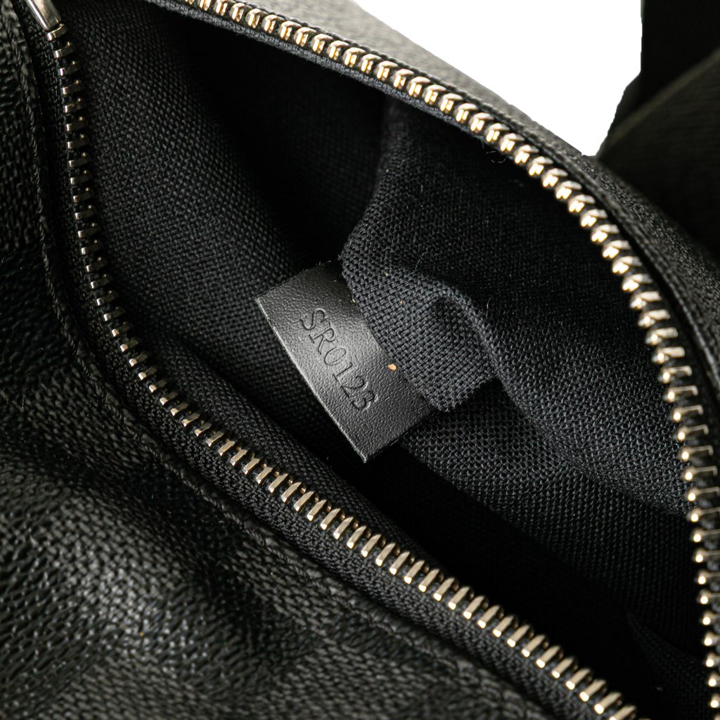 Louis Vuitton Damier Graphite Mick PM - Image 11