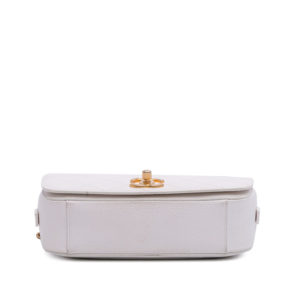 Chanel CC Quilted Caviar Turnlock Full Flap - Image 6