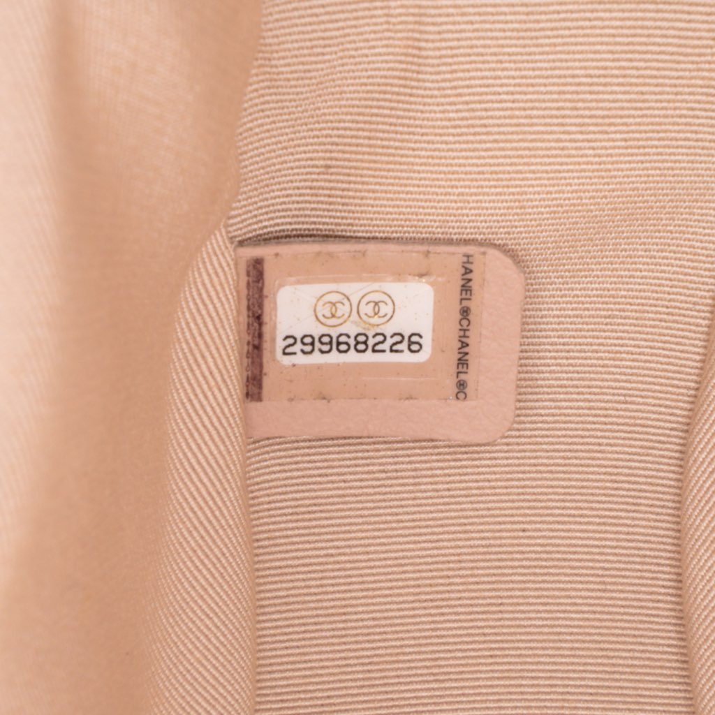 Chanel CC Quilted Caviar Turnlock Full Flap - Detail 1