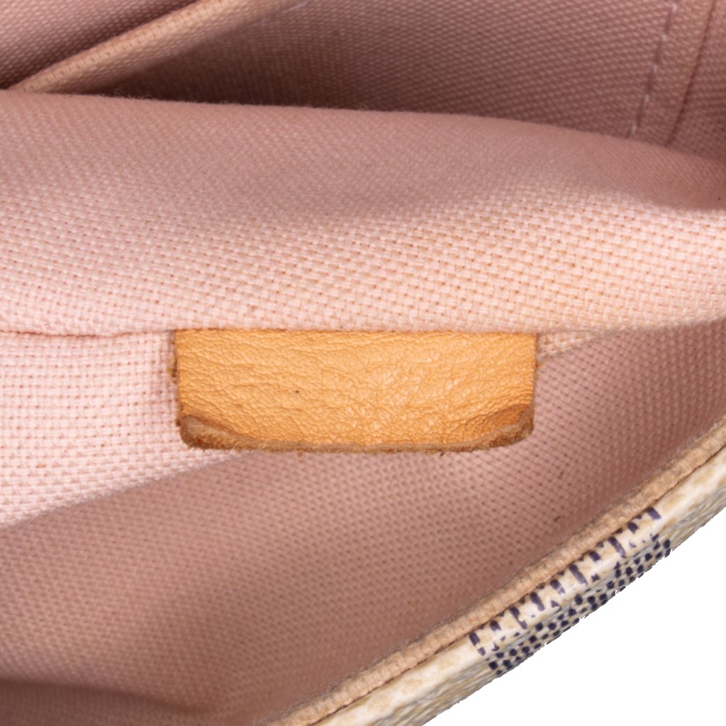 Louis Vuitton Damier Azur Croisette - Detail 1