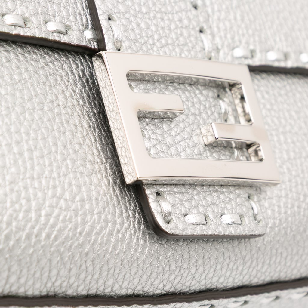 Fendi Leather Selleria Baguette Satchel - Detail 2