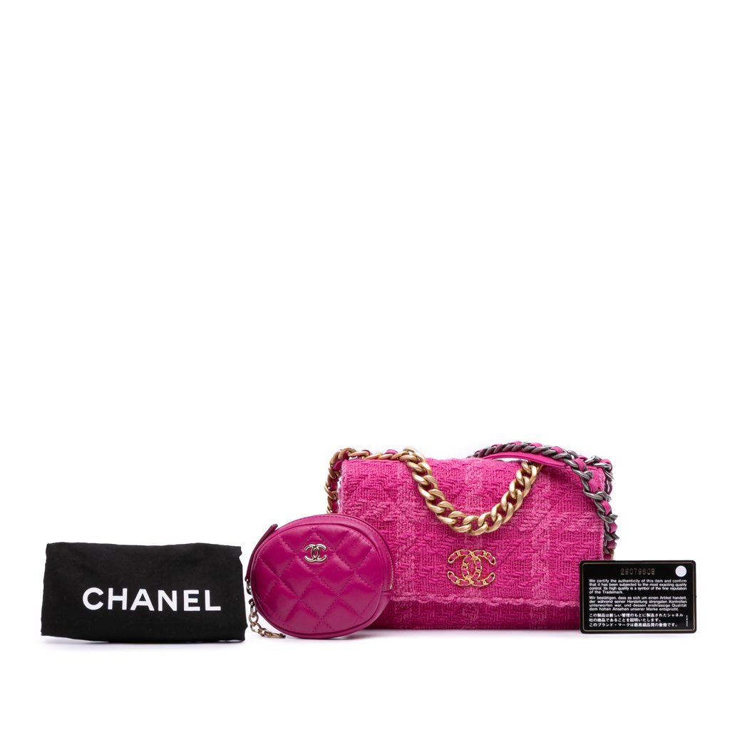 Chanel Tweed 19 Wallet On Chain - Image 16