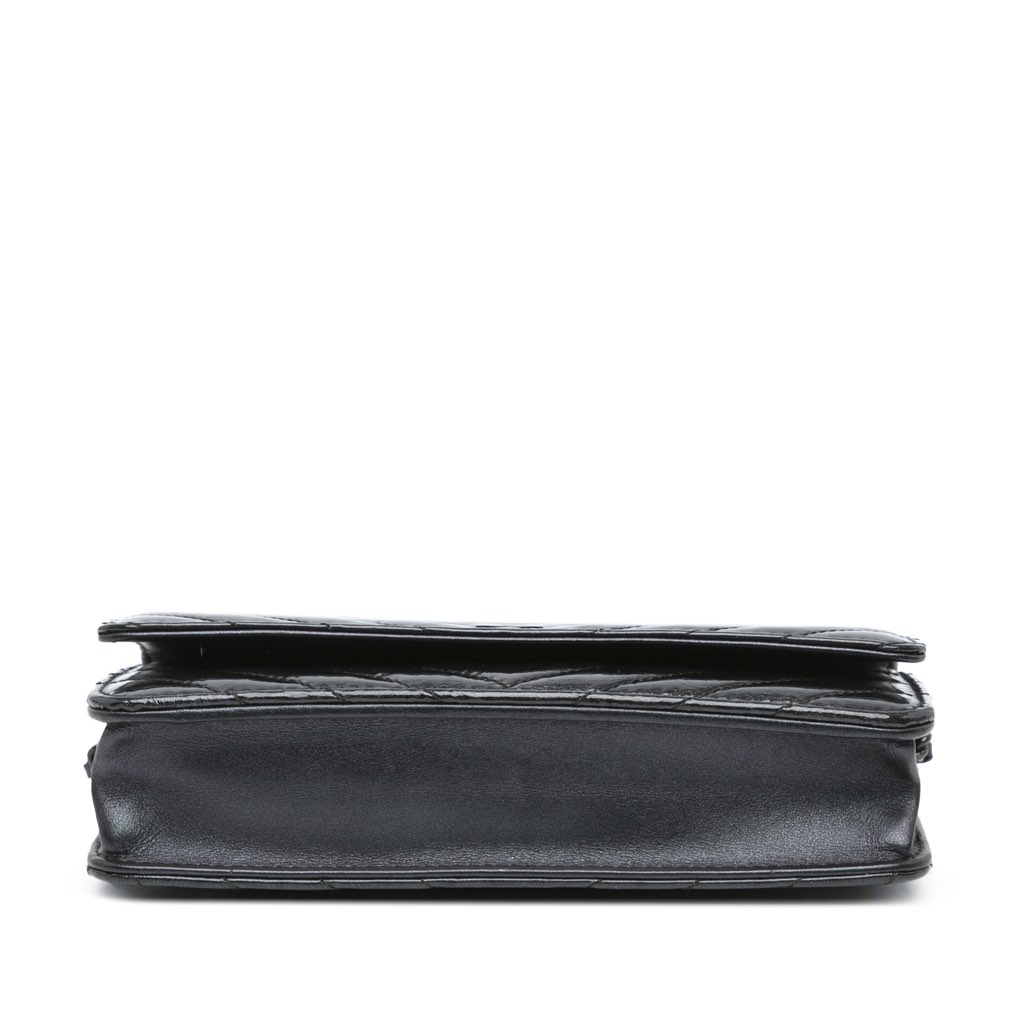 Chanel CC Chevron Quilted Crumpled Calfskin Wallet On Chain - Image 6