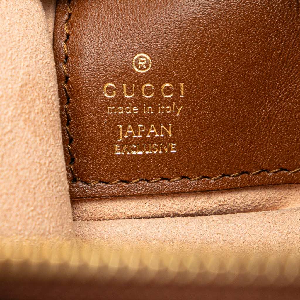 Gucci GG Supreme Embroidered Butterfly Chain Pochette - 5