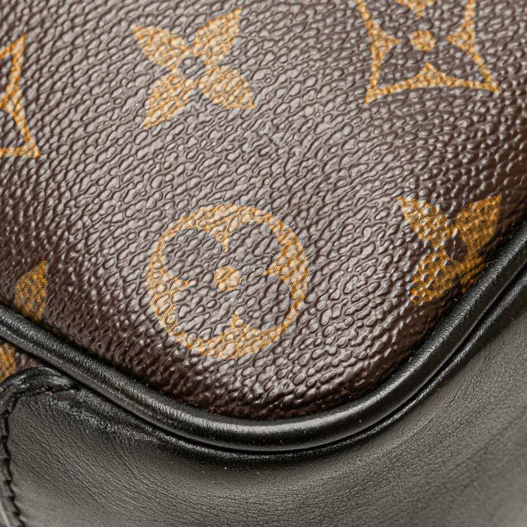 Louis Vuitton Monogram Macassar Bass PM - Detail 2