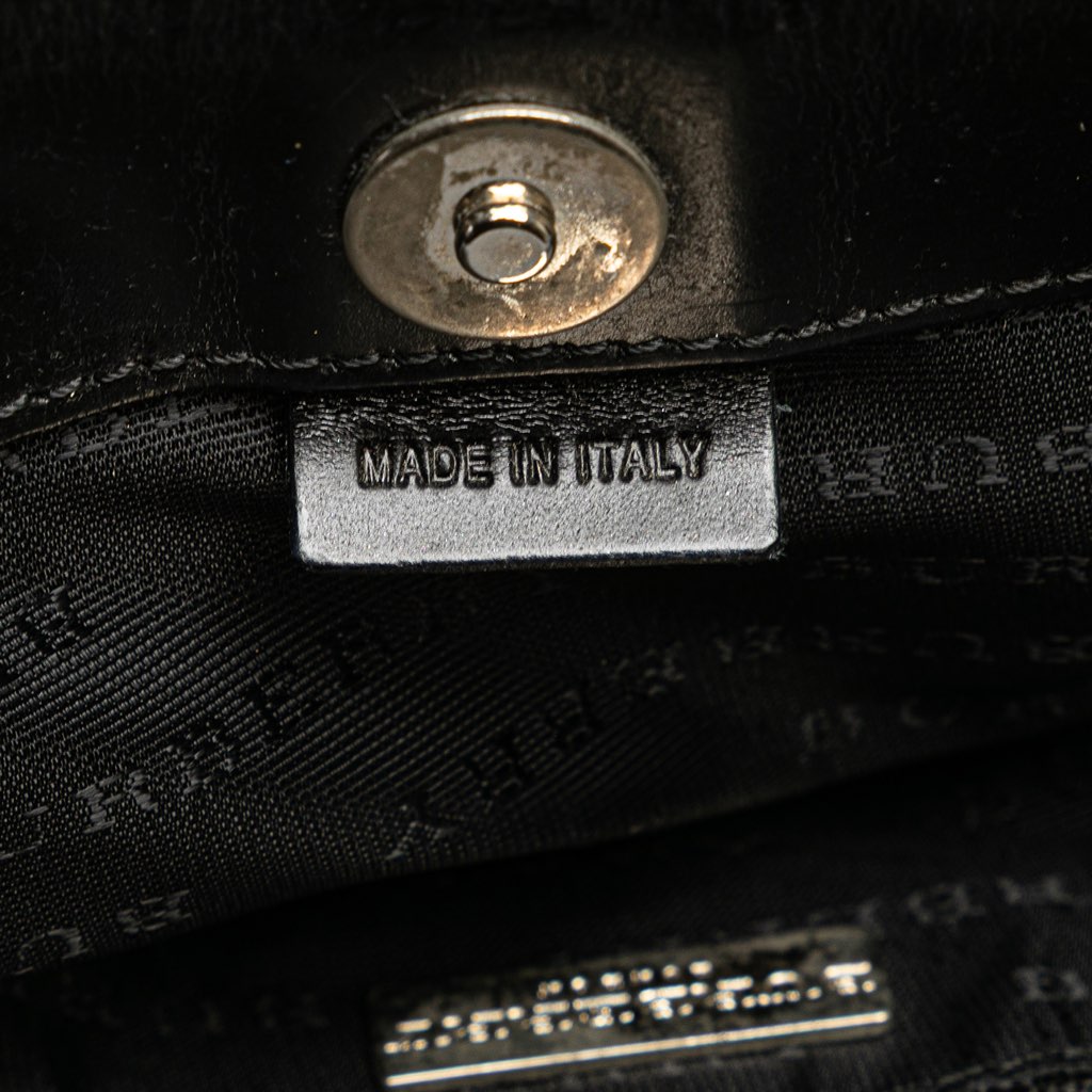 Burberry House Check Coated Canvas Tote - Image 10