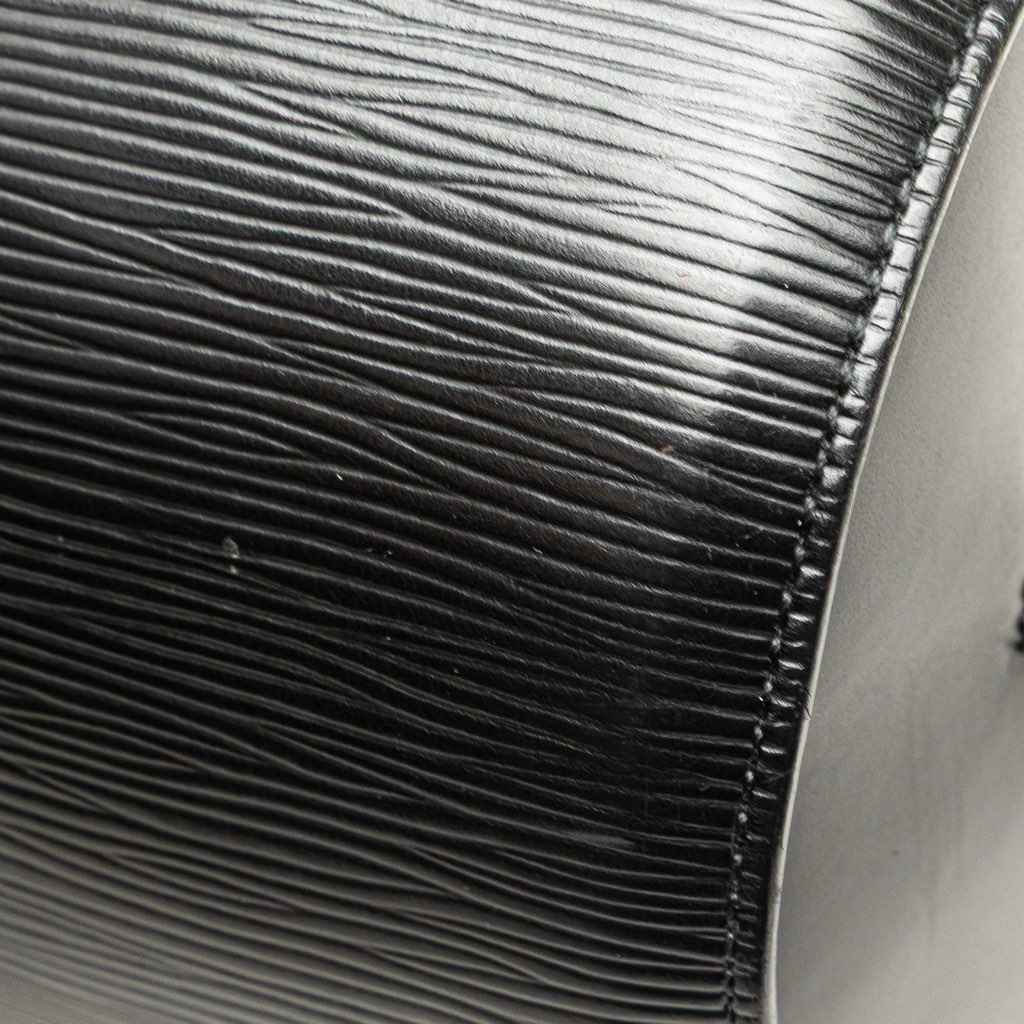 Louis Vuitton Epi Soufflot - Detail 2