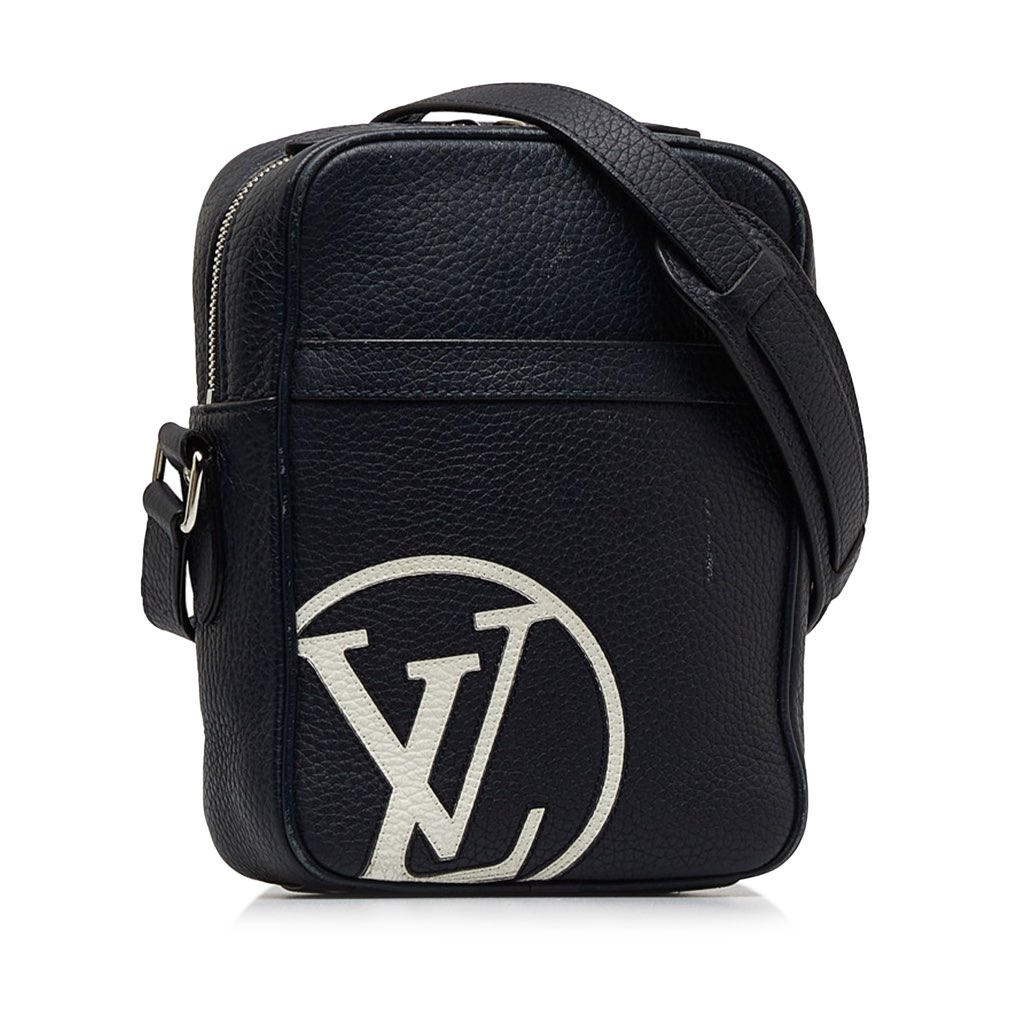 Louis Vuitton Taurillon Danube LV Circle  PM - 2