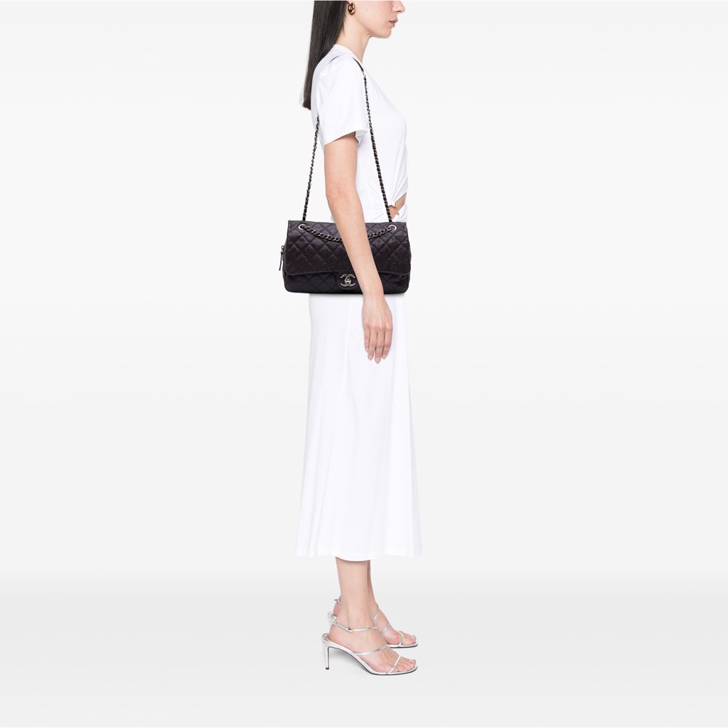 Chanel Jumbo Quilted Caviar Easy Flap - Image 15