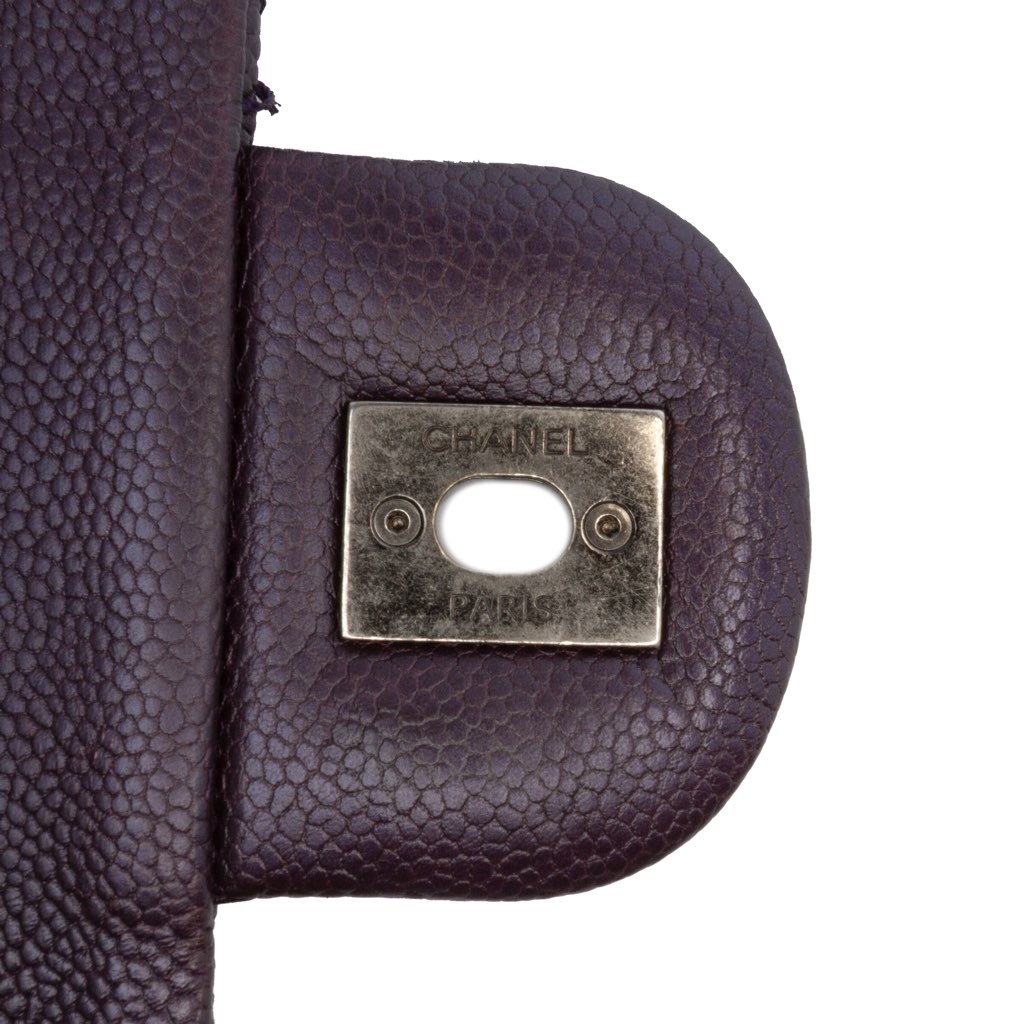 Chanel Jumbo Quilted Caviar Easy Flap - Detail 2