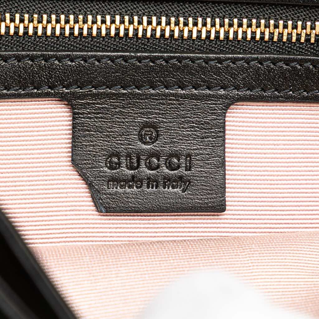 Gucci Medium Suede Arli Crossbody - Side view