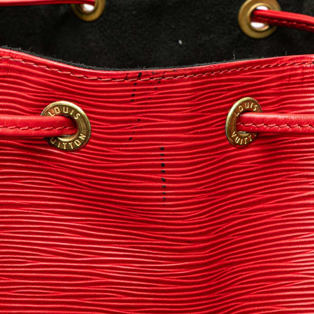 Louis Vuitton Epi Petit Noe - Detail 2