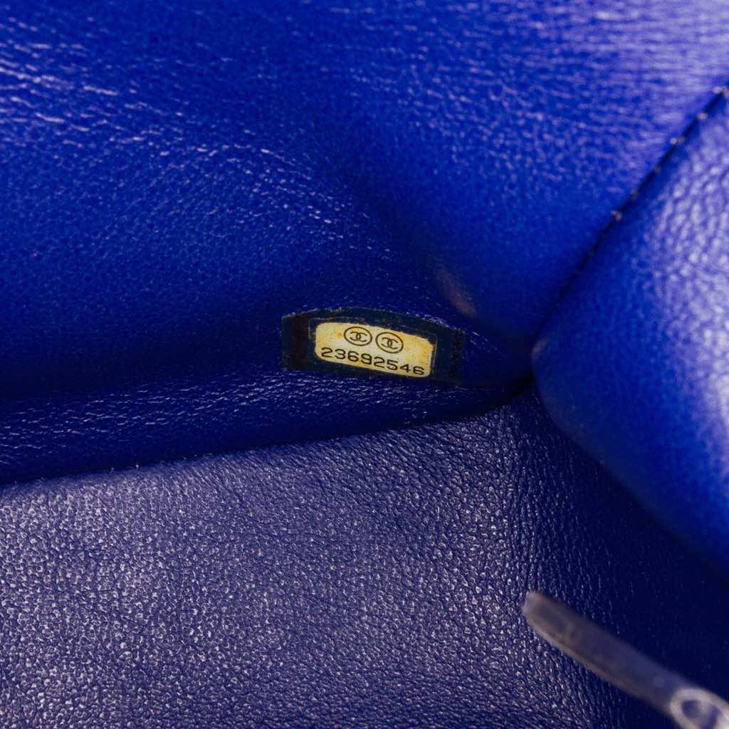 Chanel Mini Rectangular Classic Chevron Patent Single Flap - Detail 1