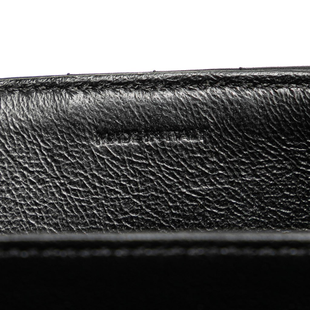Celine Medium Quilted Calfskin C Crossbody - Detail 2