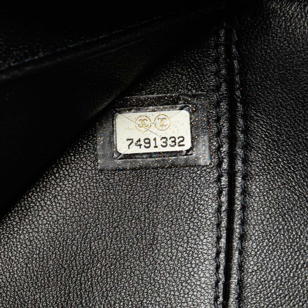 Chanel Lambskin and Satin Camellia Flower Evening Bag - Detail 1