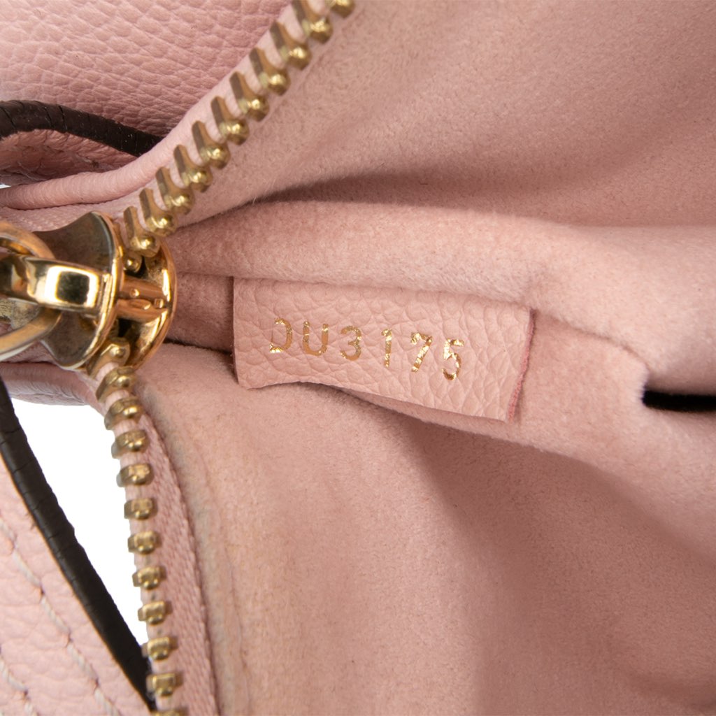 Louis Vuitton Monogram Empreinte Twice - Detail 2
