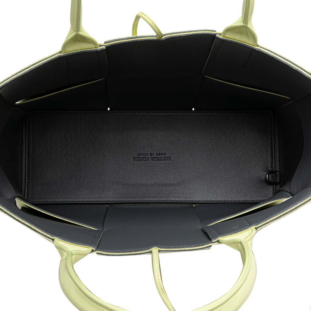 Bottega Veneta Small Lambskin Intrecciato Arco Tote - 4