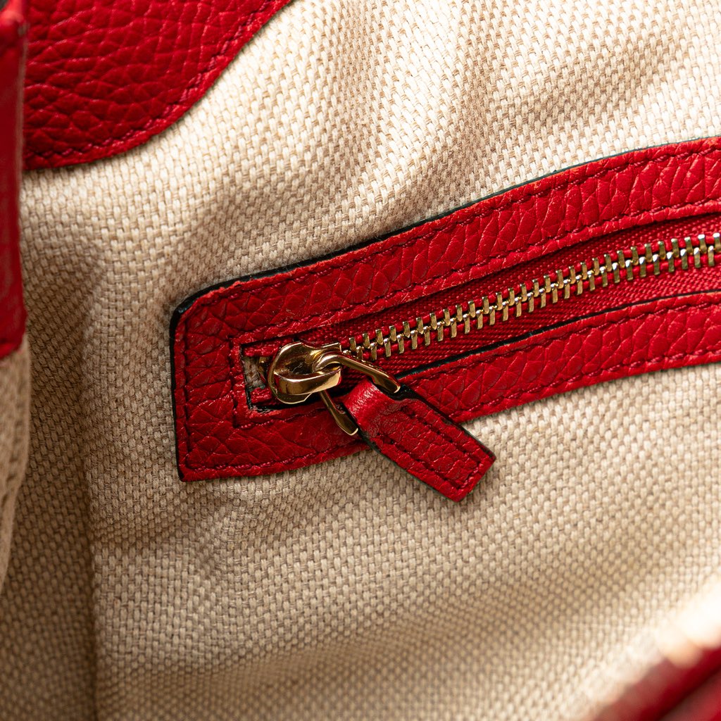 Gucci Large Pebbled Calfskin Soho Convertible Hobo - Image 10