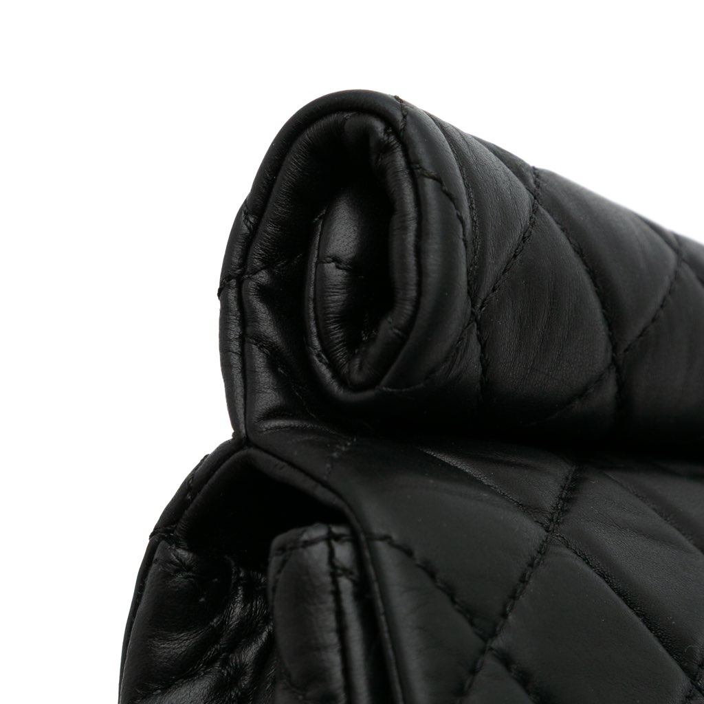 Chanel Reissue 2.55 Metallic Lambskin Roll Clutch - Image 11