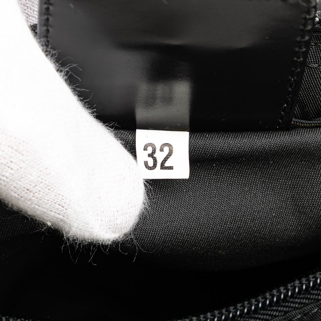 Prada Tessuto Zip Top Crossbody - Detail 2