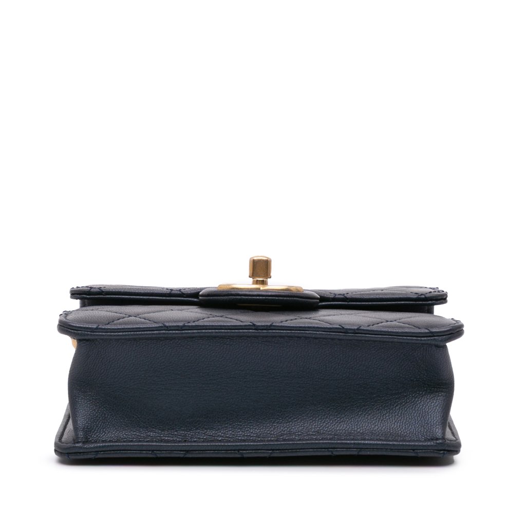 Chanel Small Lambskin Chic Pearls Flap - 3