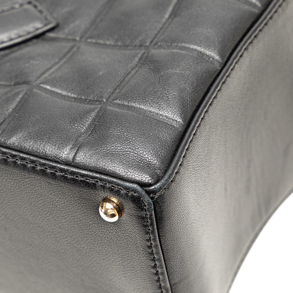 Chanel CC Choco Bar Lambskin Shoulder Bag - Image 12