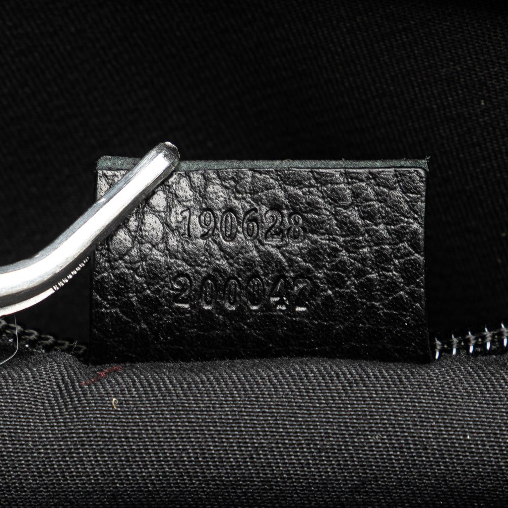 Gucci GG Nylon Crossbody - Detail 1