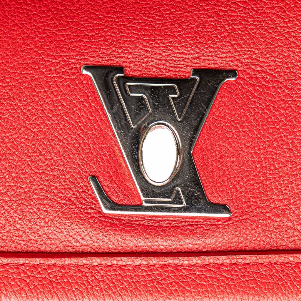 Louis Vuitton Leather Lockme II BB - Image 12