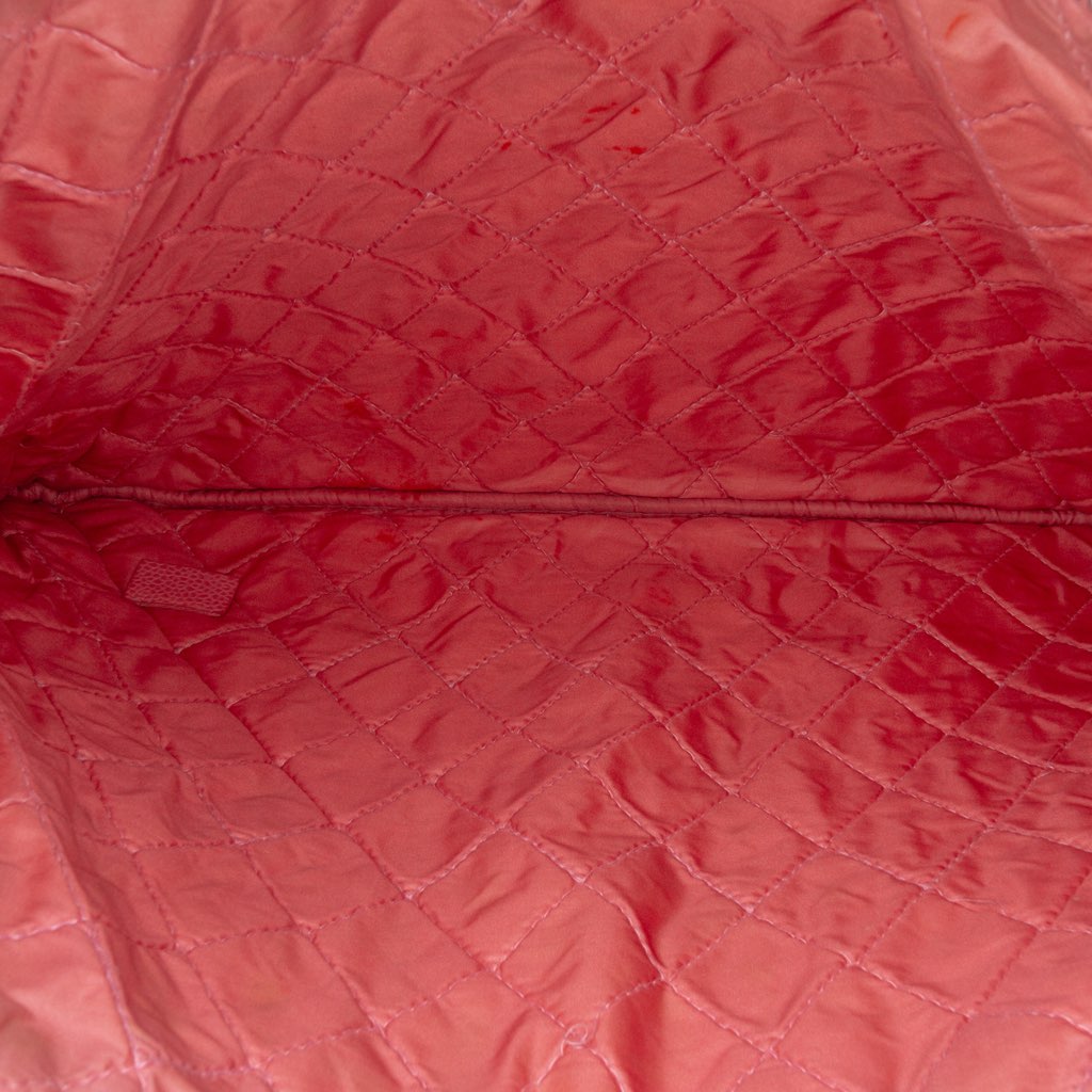 Chanel Large Quilted Caviar O Case Clutch - 4