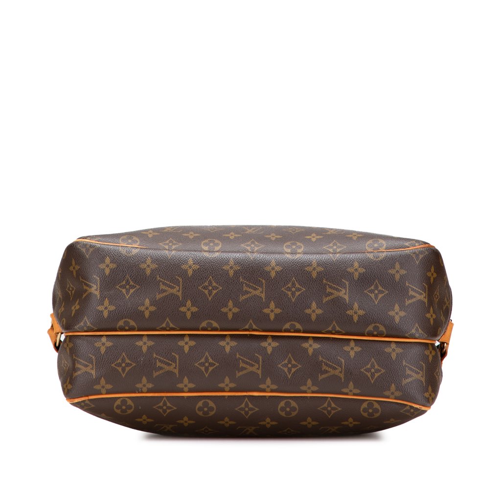 Louis Vuitton Monogram Reporter GM - 3