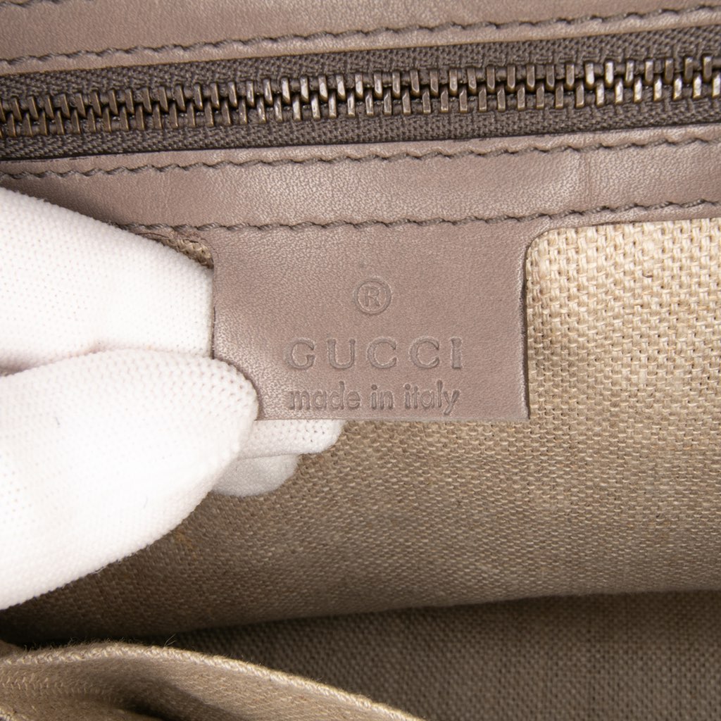Gucci Large Microguccissima Brogue Duilio Tote - Side view