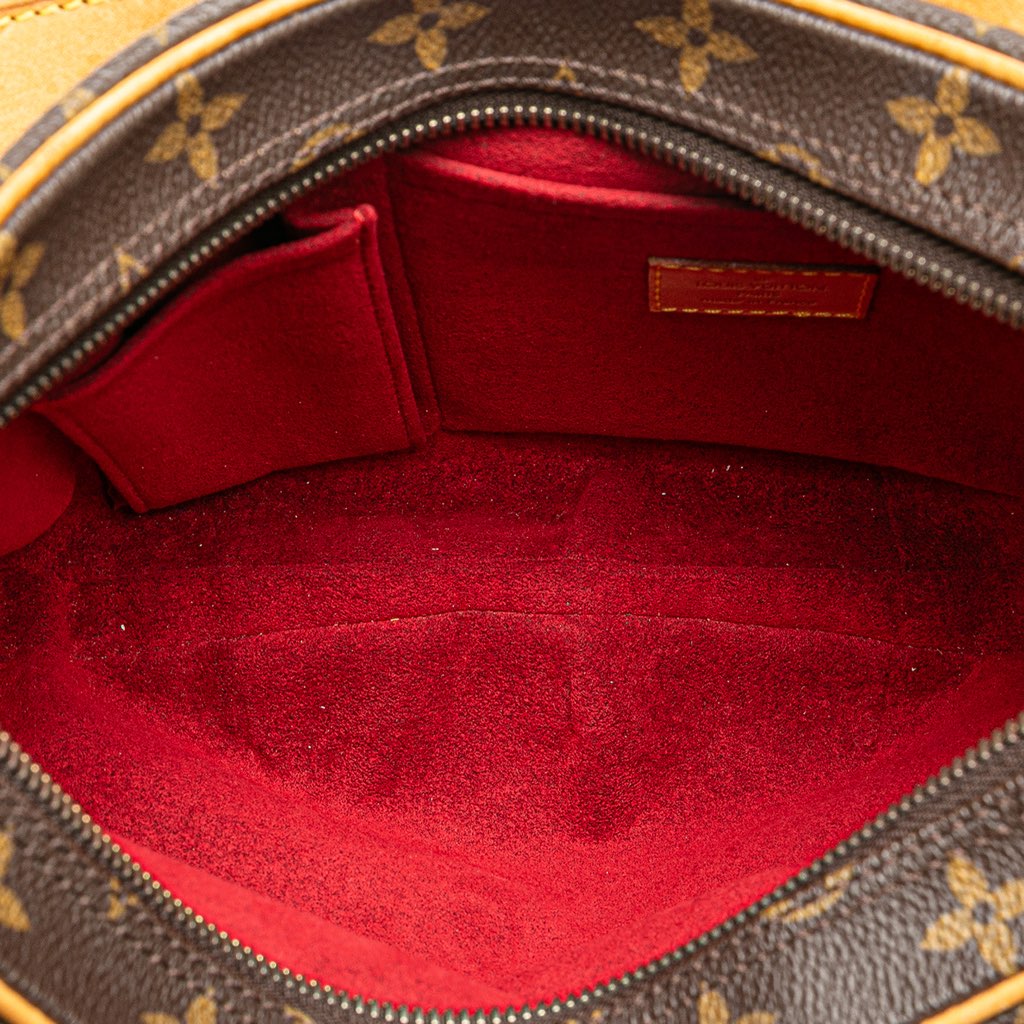 Louis Vuitton Monogram Croissant MM - 4