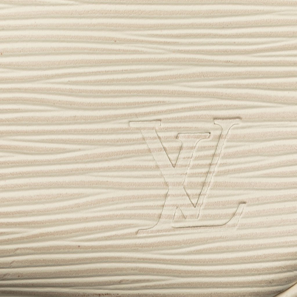 Louis Vuitton Epi Passy PM - Image 12