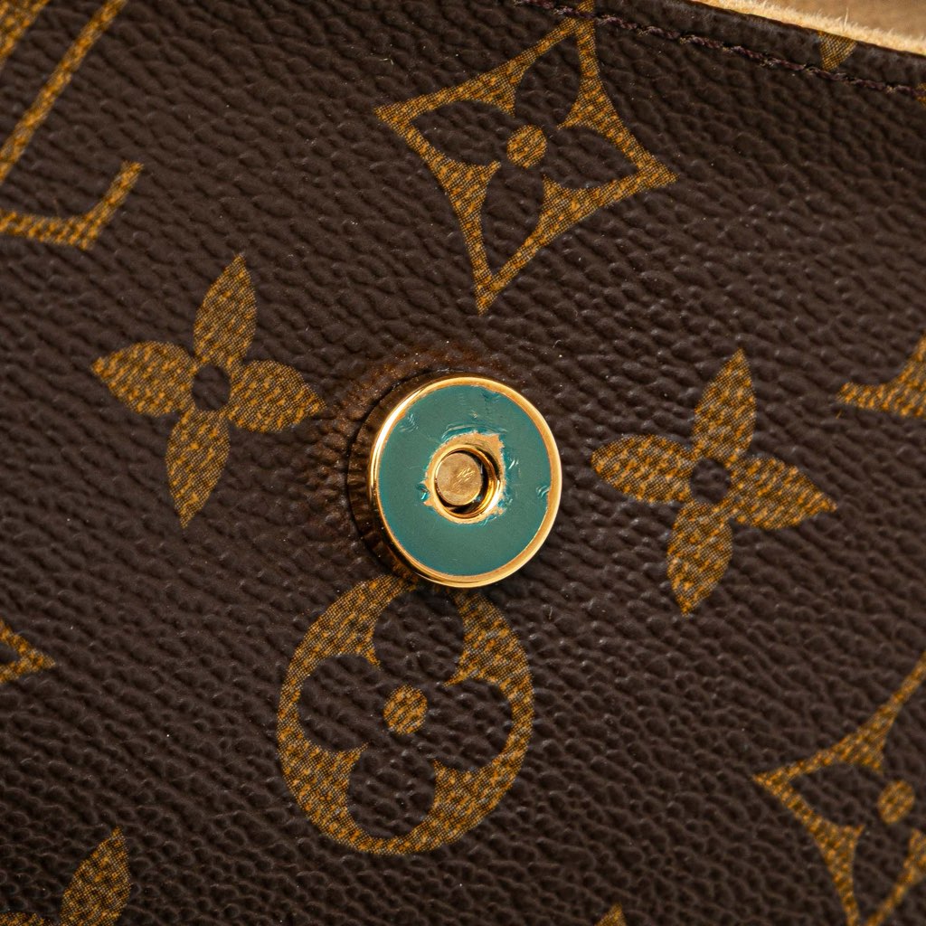 Louis Vuitton Monogram Pochette Twin PM - Side view